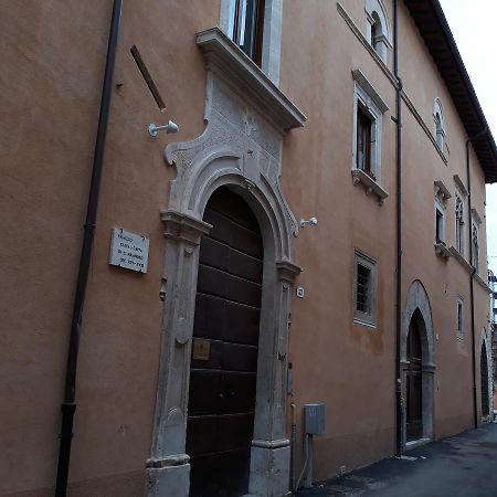 B&B Palazzo Cappa LʼAquila Dış mekan fotoğraf